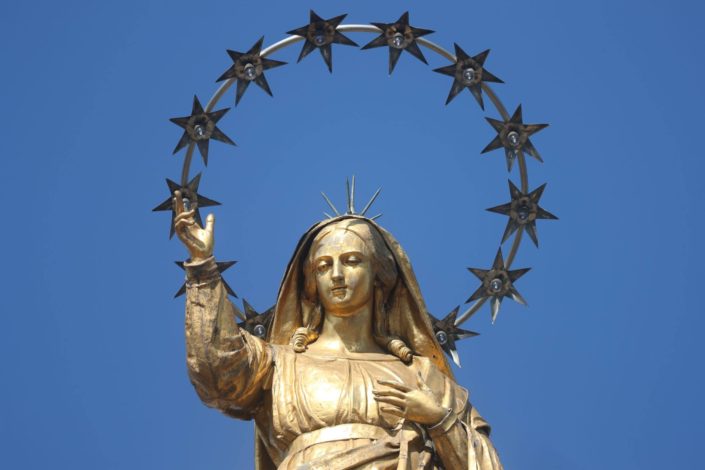mary help statue